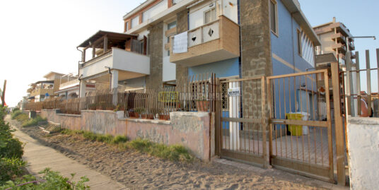 Appartamento in vendita in Via Arenile di Torre Flavia – Ladispoli (RM)
